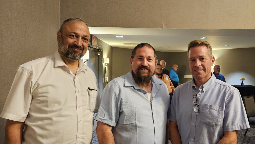 Rabbi Rami Brachyahu, and Superintendent Mickey Rosenfeld