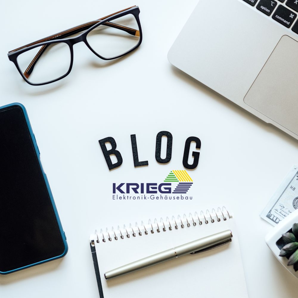 Blog-Titelbild von Datenschrank.de mit Logo der Krieg Elektronik Gehäusebau GmbH – Anbieter für individuelle Gehäuselösungen und Datenschrankbau