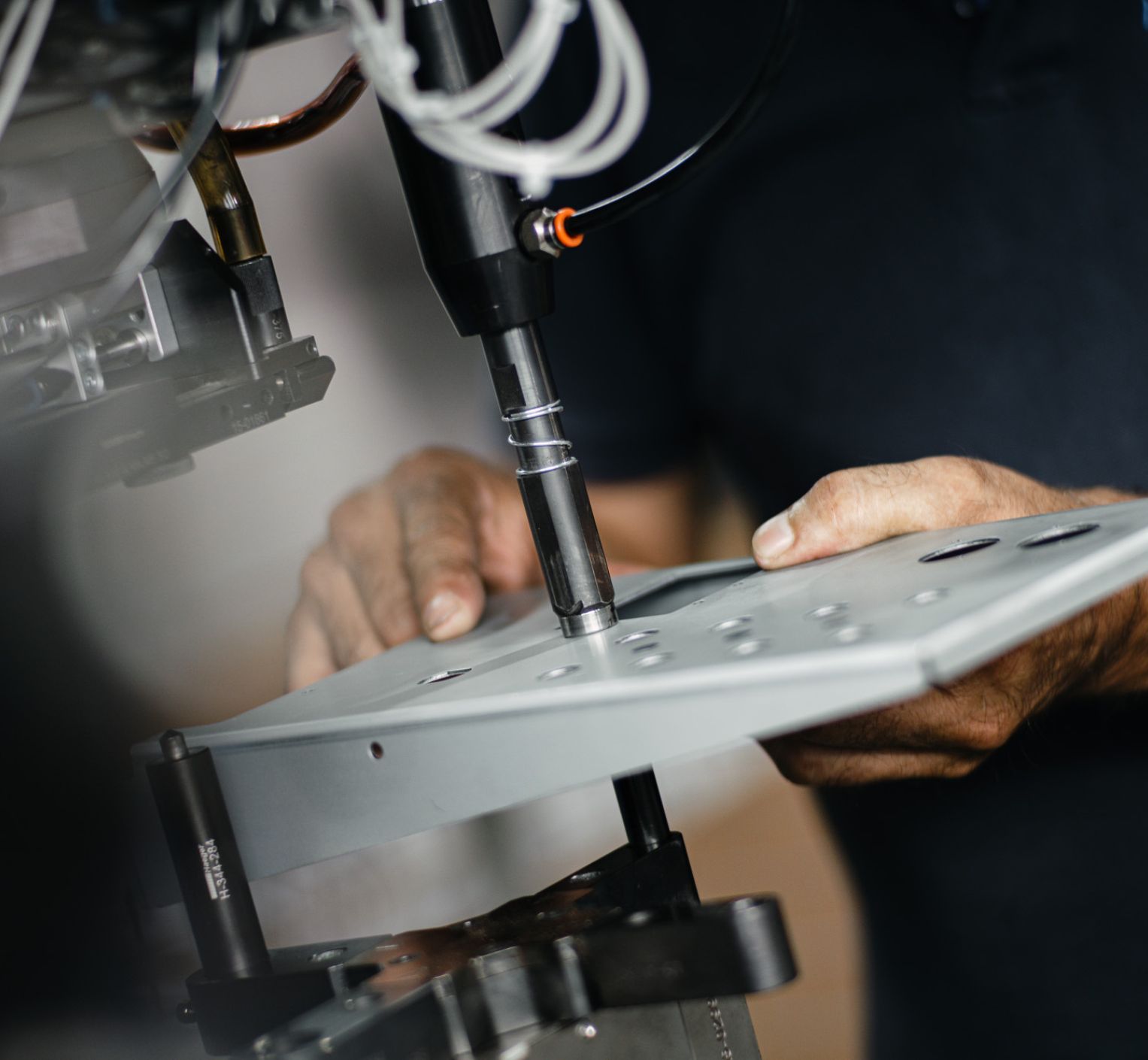 PEM Bossard - Einpresstechnik. Next Generation Einpresstechnik