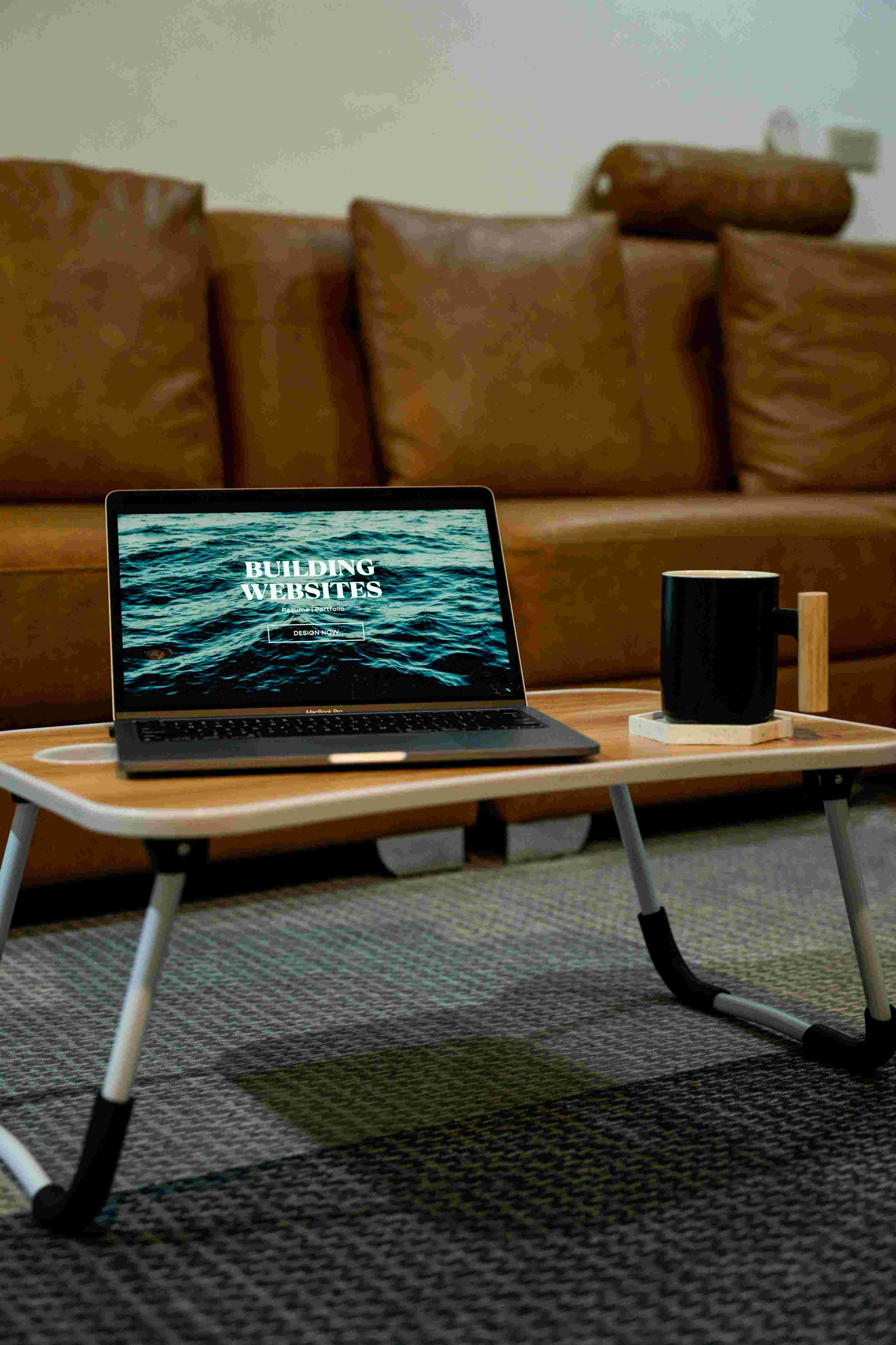 laptop-on-table-website-building