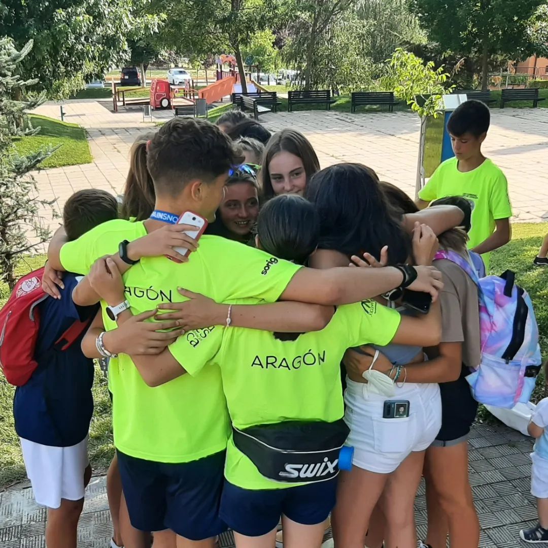 Abrazo de grupo